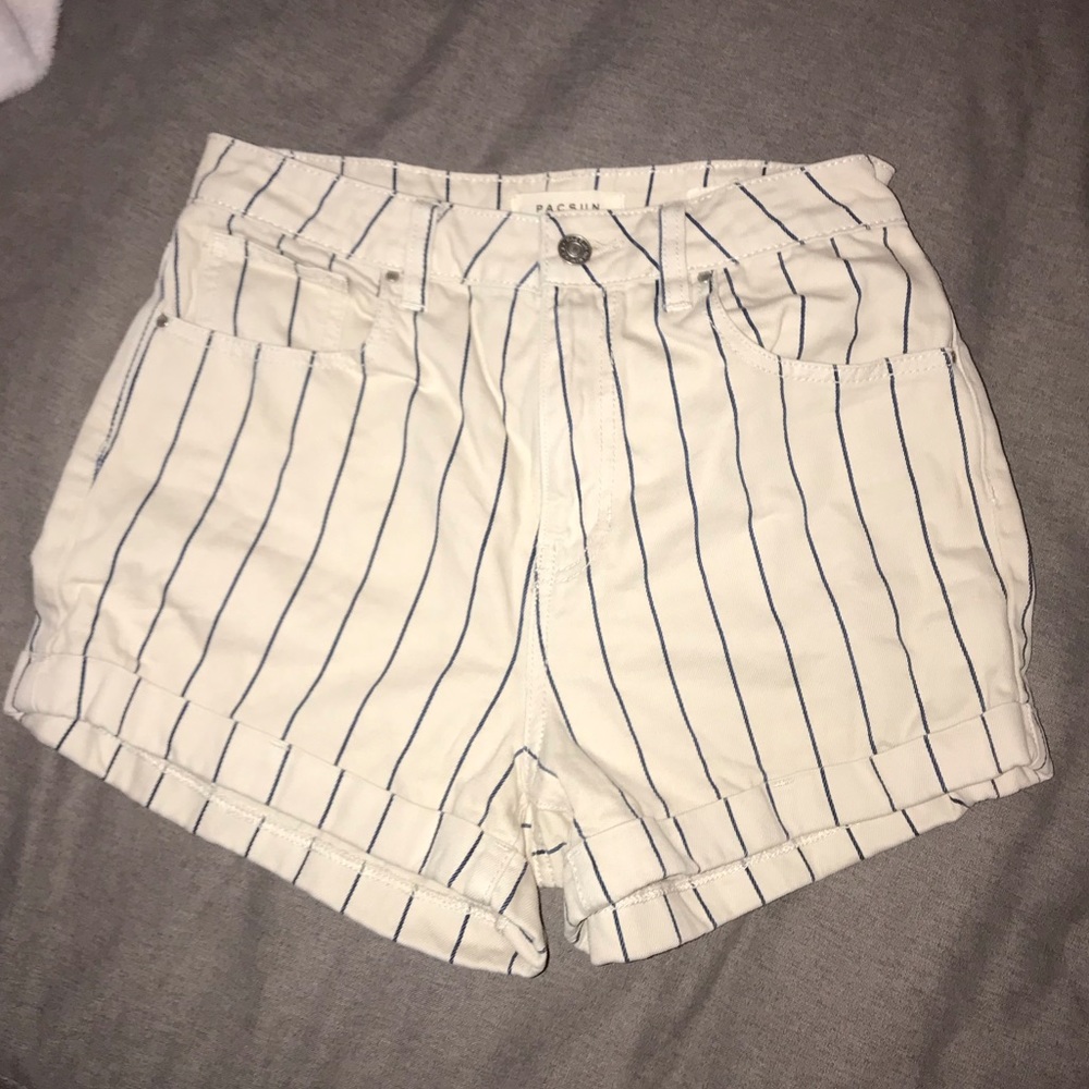 PacSun High waisted shorts